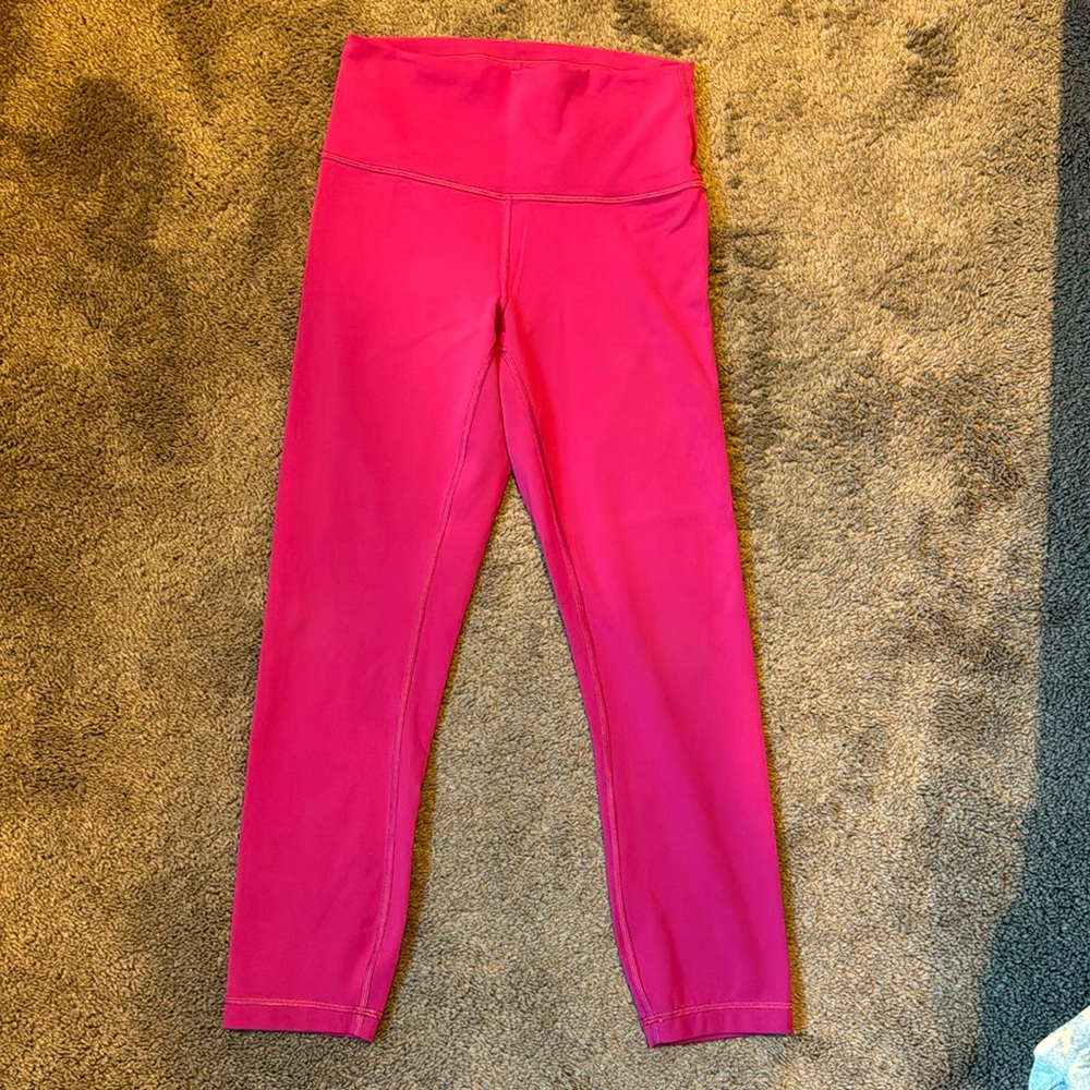 Lululemon Wunder Train high rise crop 23” (size 6)